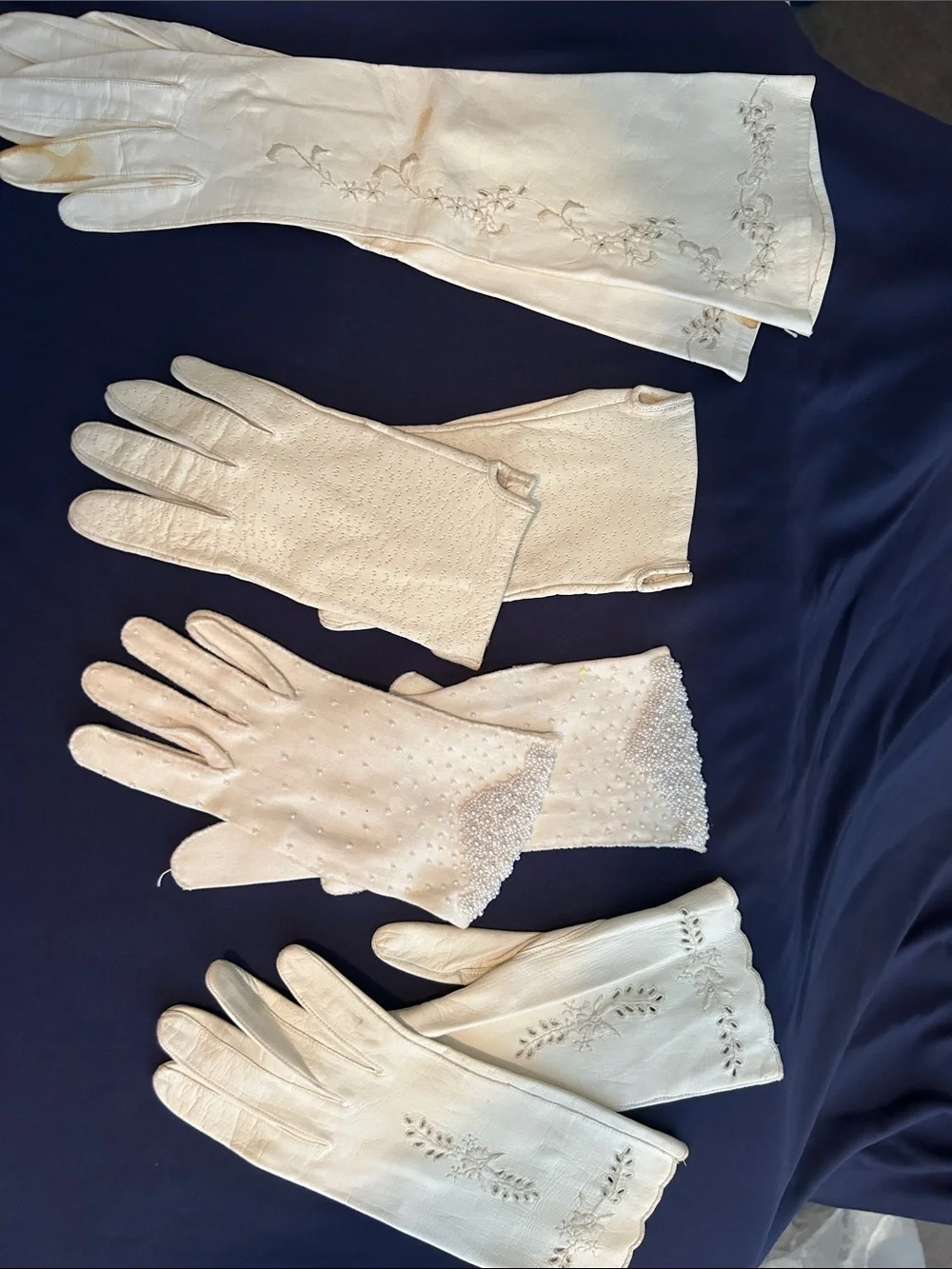 Ivory Women's Vintage-Style Dress Gloves — Embroidered & Beaded Pairs